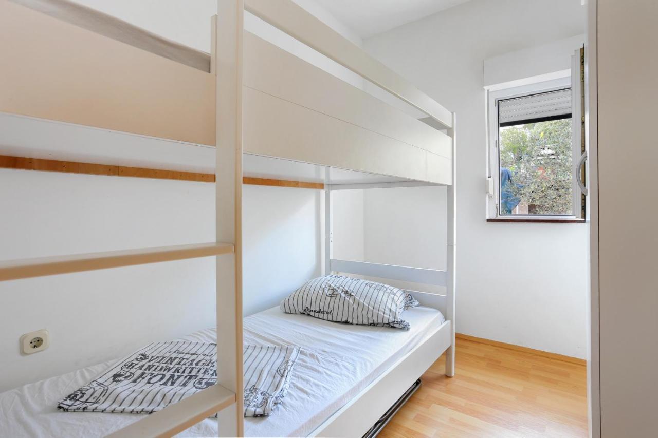 מרינה Apartments By The Sea Poljica, Trogir - 19316 מראה חיצוני תמונה
