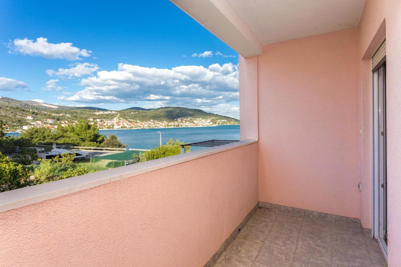 מרינה Apartments By The Sea Poljica, Trogir - 19316 מראה חיצוני תמונה